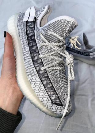 Жіночі кросівки adidas yeezy boost 350 grey dior 2