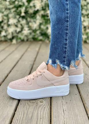 Женские кроссовки  nike air force 1 sage pink white 27 фото