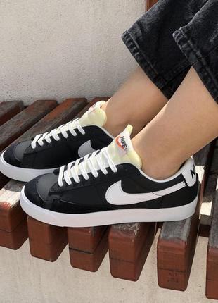 Мужские кроссовки  nike blazer mid black white v21 фото