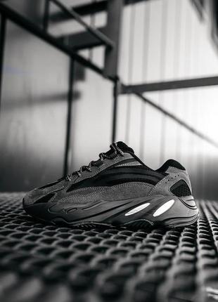 Мужские кроссовки  adidas yeezy boost 700 v2 black 2