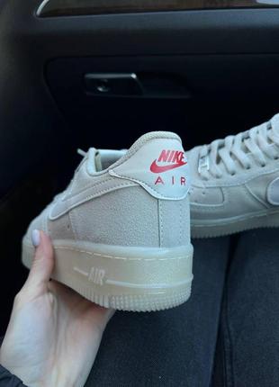 Женские кроссовки  nike air force 1 beige3 фото