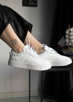 Женские кроссовки  adidas x ivy park sleek 72 white