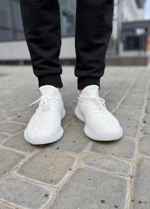 Мужские / женские кроссовки  adidas yeezy boost 350 v2 triple full white 27 фото