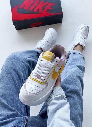 Женские кроссовки  nike air force 1 shadow white yellow pink4 фото