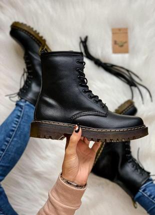 Женские ботинки dr. martens