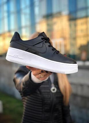 Женские кроссовки  nike air force 1 black white sage (высокая подошва)