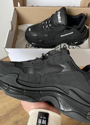 Женские кроссовки  balenciaga triple s clear sole black v27 фото