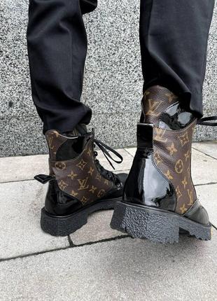 Louis vuitton boots black fur4 фото