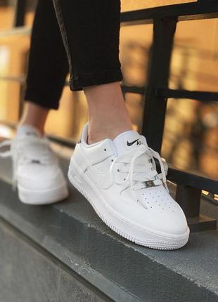 Женские кроссовки  nike air force 1 black white 2.09 фото