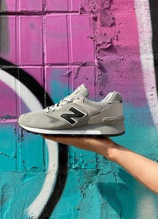 Жіночі кросівки new balance 577 grey