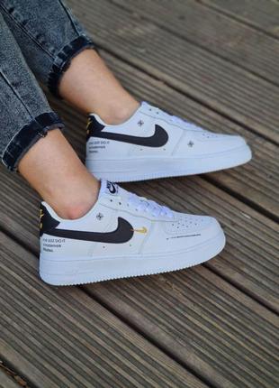 Мужские кроссовки  nike air force 1 white black logo7 фото