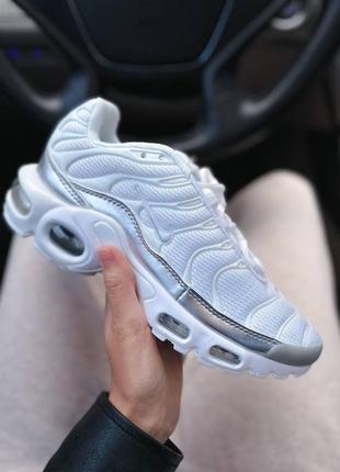 Женские кроссовки  nike air max plus tn white silver