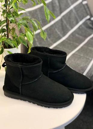 Ugg classic high black metallic 2