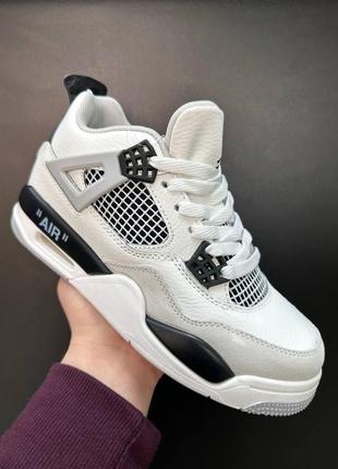 Жіночі кросівки nike jordan 4