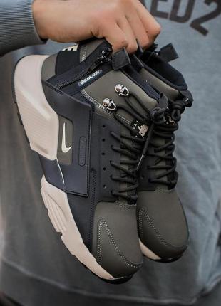 Жіночі кросівки nike huarache city mid leather x acronym mid khaki black3 фото