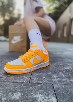 Женские кроссовки  nike dunk low retro laser orange9 фото