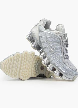 Чоловічі кросівки nike shox silver6 фото