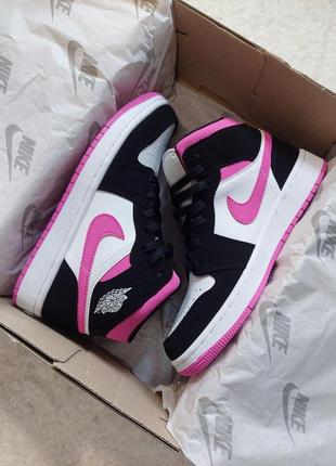 Женские кроссовки  nike air jordan 1 retro magenta black pink2 фото