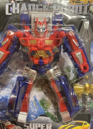 Трансформер с аксессуарами