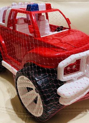 Джип великий пожежний, у сітці