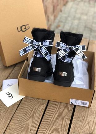 Ugg bailey bow short black, жіночі/жіночі зимові/зимові угі/уггі/угі шкіряні чоботи2 фото