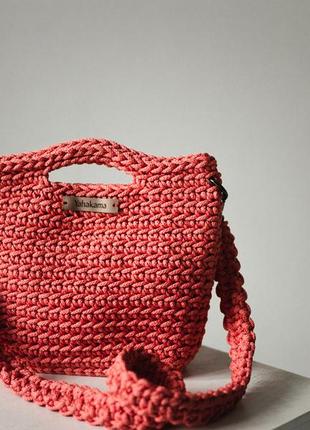 Сумка каліпса жіноча середня в'язана handmade корал