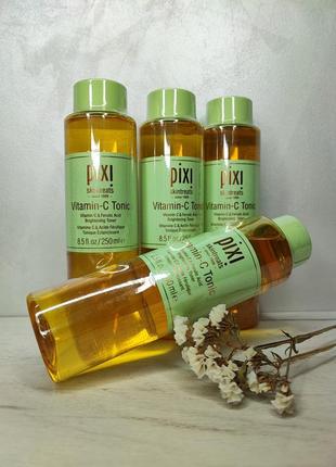 Pixi vitamin-c осветительный тоник с витамином с pixi vitamin-c brightening toner 250 ml