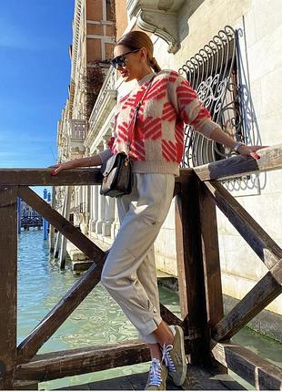 Кожаные крюки zara