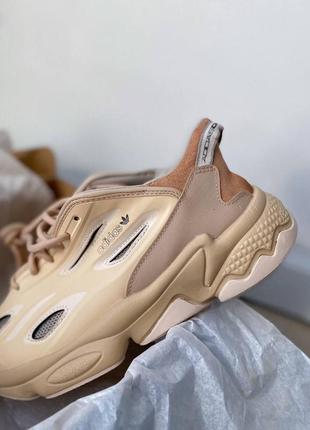 Чоловічі кросівки adidas ozweego celox beige6 фото