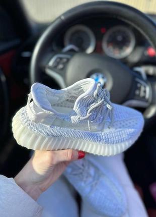 Кроссовки женские adidas yeezy boost 350 v2 white full reflective7 фото