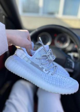 Кроссовки женские adidas yeezy boost 350 v2 white full reflective4 фото