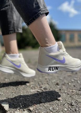 Жіночі кросівки nike air run