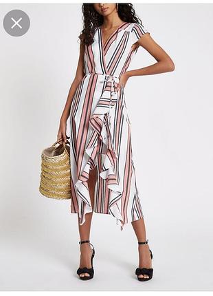 Цікава сукня в смужку від river island