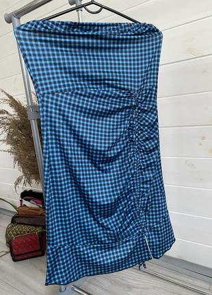 Сукня у клітинку бондо з розрізом збіркою плаття2 фото