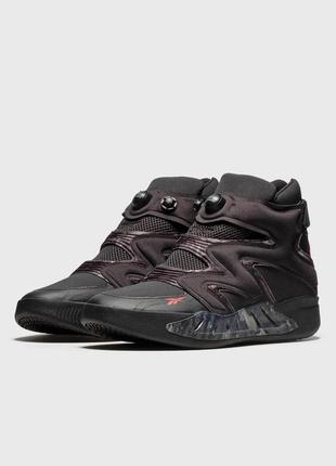 Высокие баскетбольные кроссовки reebok classics instapump fury zone basketball gx0295
45-
46 размер