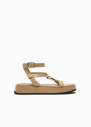 Шкіряні босоніжки zara нова колекція