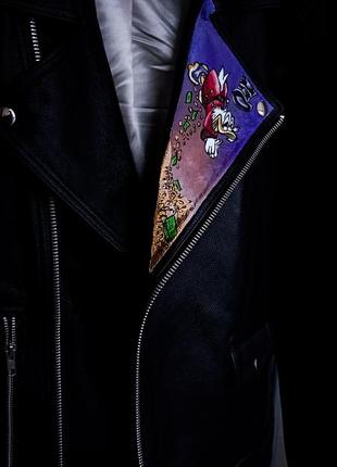 Кожаная куртка с ручной росписью на передней и задней стороне
