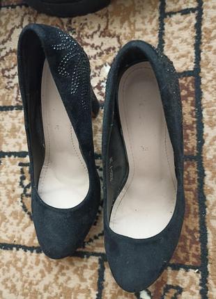 Черные женские туфли1 фото