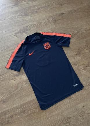 Чоловіча футболка nike m barcelona fc