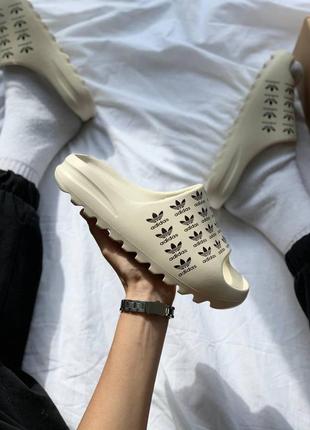 Шлепанцы adidas yeezy slide мужские,женские адидас изи слайды3 фото