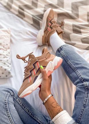 Женские кроссовки  adidas ozweego adiprene pride brown white pink