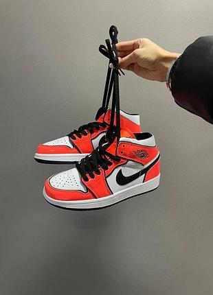 Кроссовки женские nike air jordan 1 retro