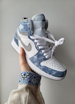 Женские кроссовки  nike air jordan 1 blue 37
