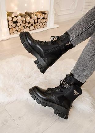 Женские ботинки prada leather boots nylon pouch black прада сапоги8 фото