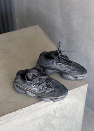 Мужские и женские кроссовки  adidas yeezy boost 500 black 26 фото