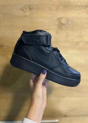 Кроссовки женские nike  air force high black fur 37