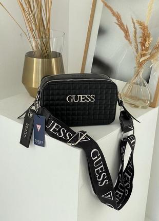 Сумочка от guess snapshot black