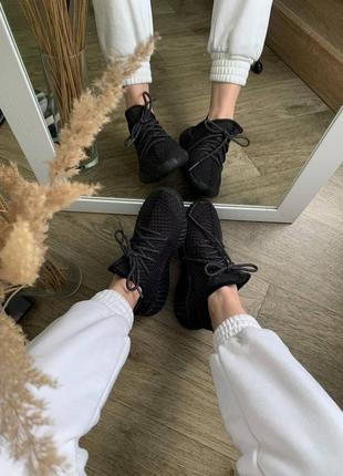 Мужские и женские кроссовки  adidas yeezt boost 350 v2 black