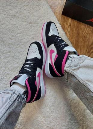 Женские кроссовки  nike air jordan 1 retro magenta black pink7 фото