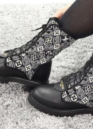 Louis vuitton boots black хутро